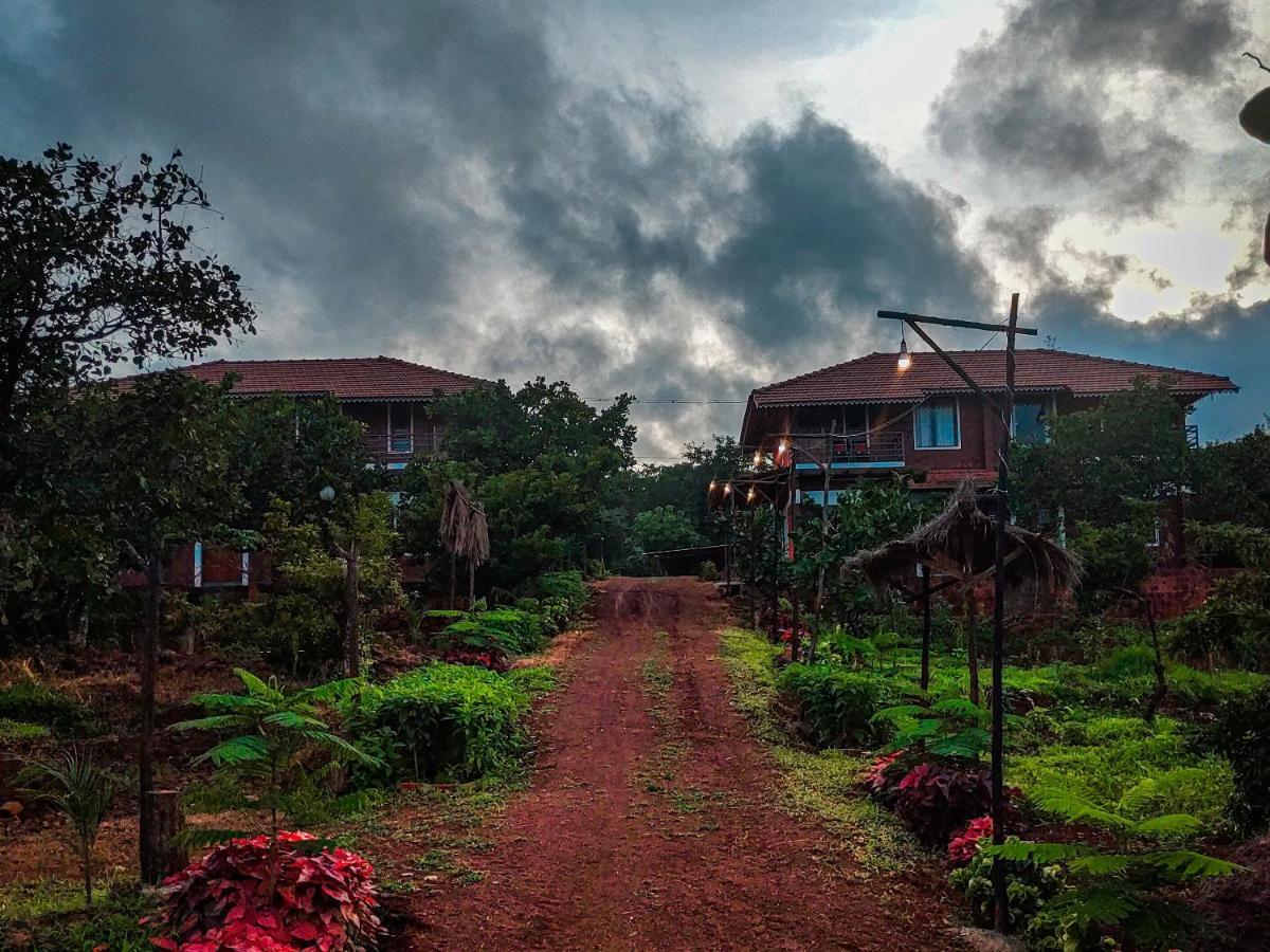 Chalobahills Farmstay Resort Ajra 外观 照片