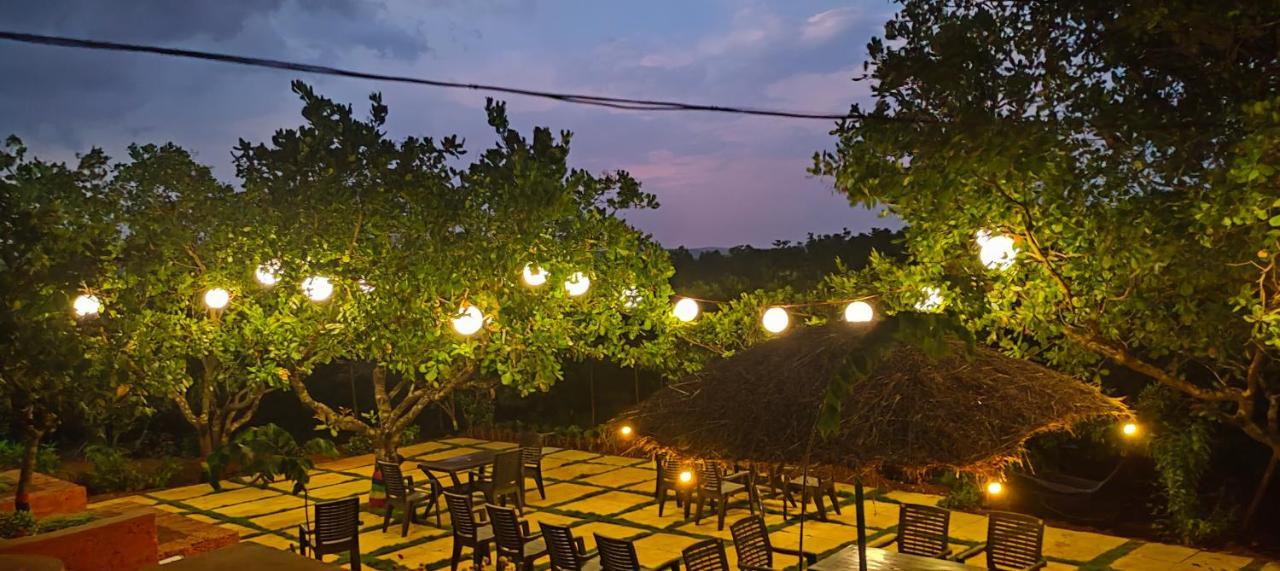 Chalobahills Farmstay Resort Ajra 外观 照片