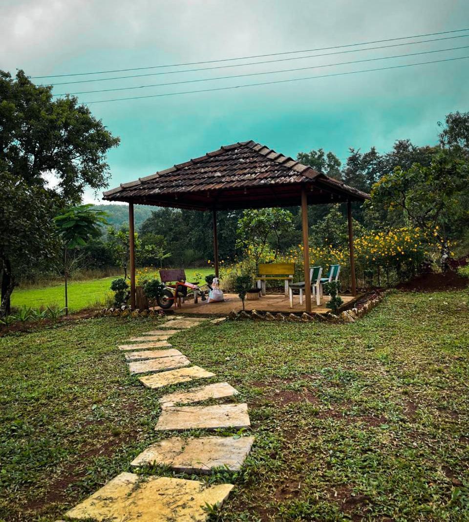Chalobahills Farmstay Resort Ajra 外观 照片